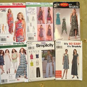 Lot of 6- Simplicity Ladies Patterns